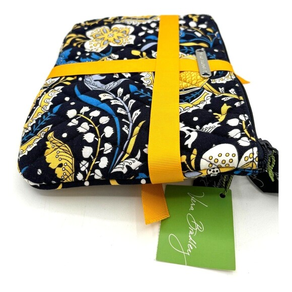 Vera Bradley Ellie Blue Floral Cosmetic Bag Trio Three Piece Set--New With Tags - Picture 8 of 11